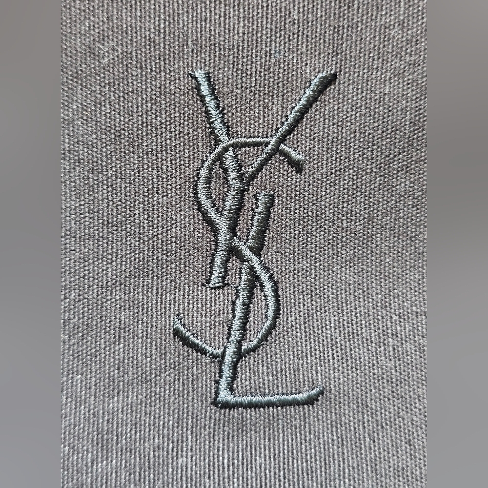 Yves Saint Laurent YSL Black Makeup Wristlet w/Gold Chain And Parfum Sample, New - Picture 3 of 10